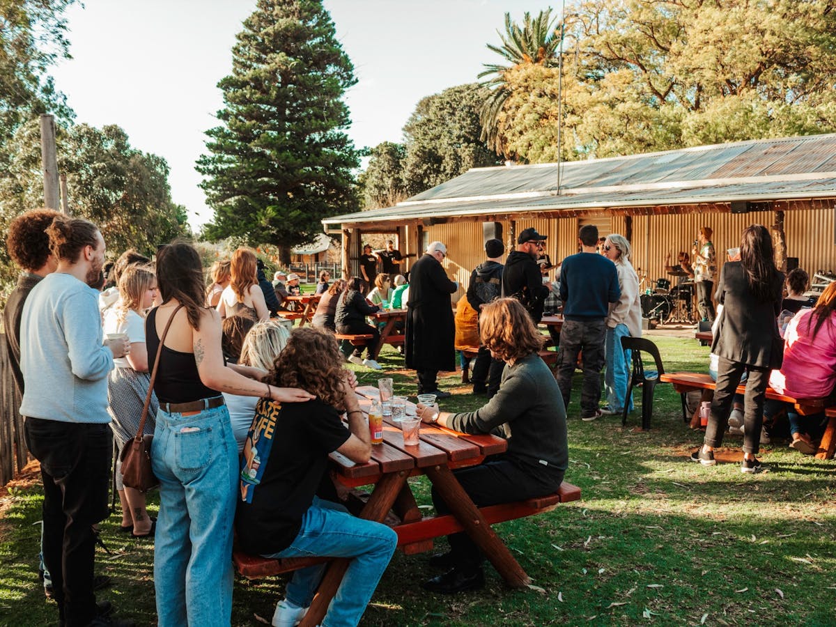 October Long Weekend at Woolshed Brewery