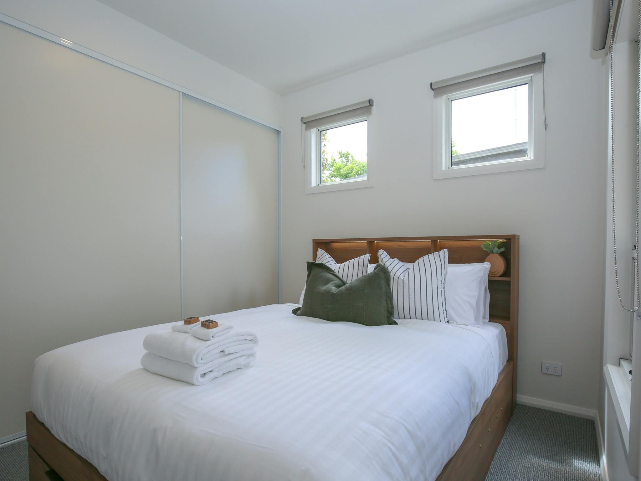 Toorak Treetop Bedroom 2