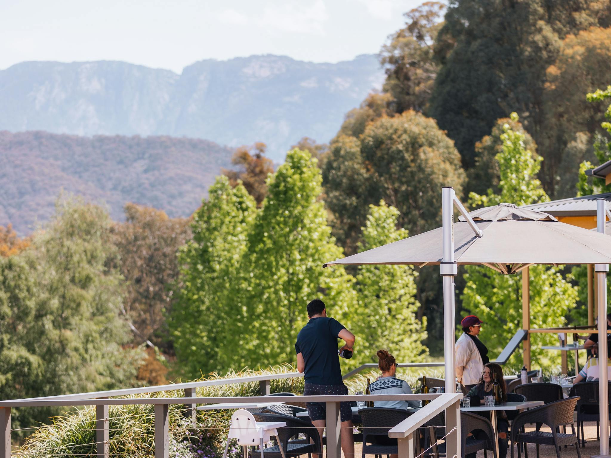 Ringer Reef Winery is at the base of Mt Buffalo and the perfect place for a relaxing afternoon