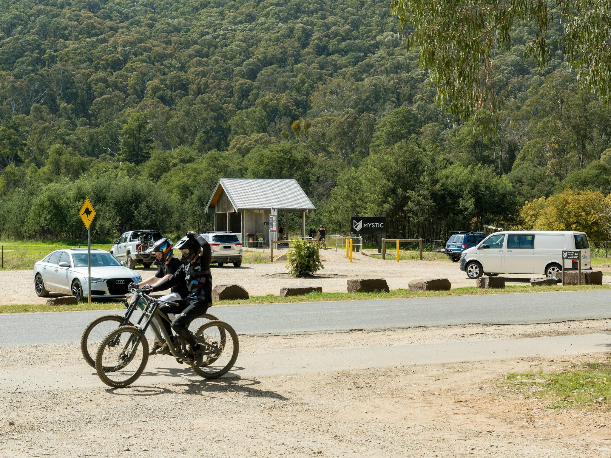Bright Cabin and Caravan Park - Mountain Biking