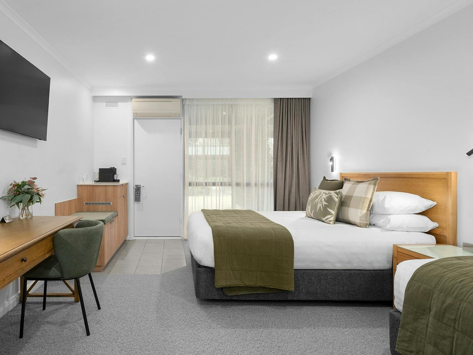 Premier Twin Room