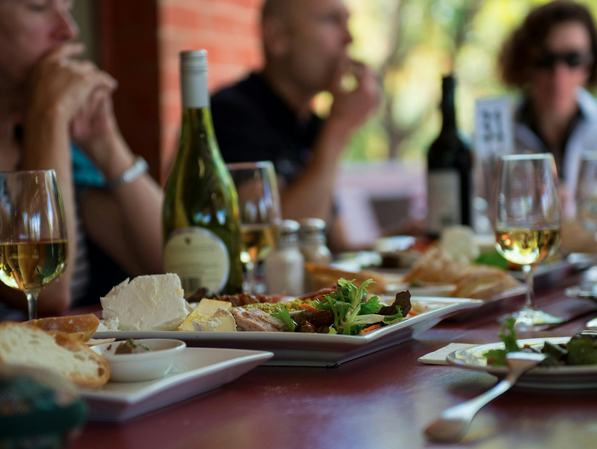 Gourmet treats on the Grand Gourmet cycling tour in North East Victoria