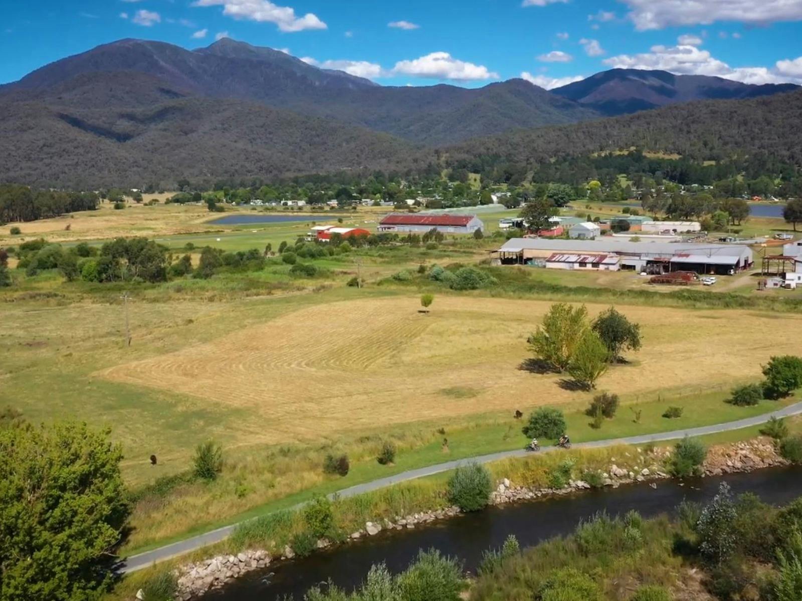 Kiewa River  Trail