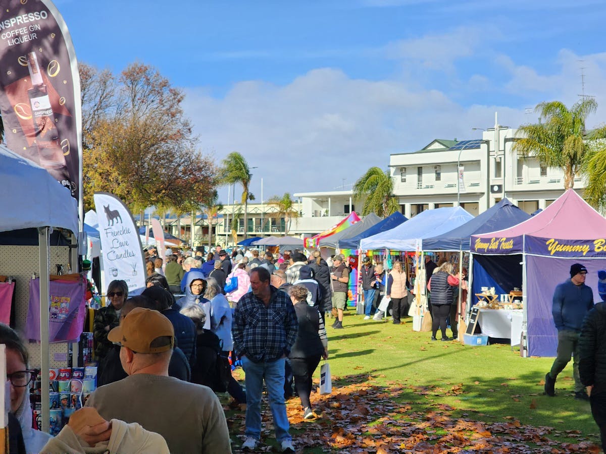 Renmark Riverfront Markets - April
