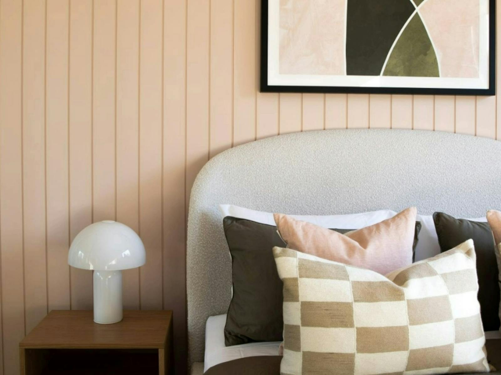 Accommodation Bright