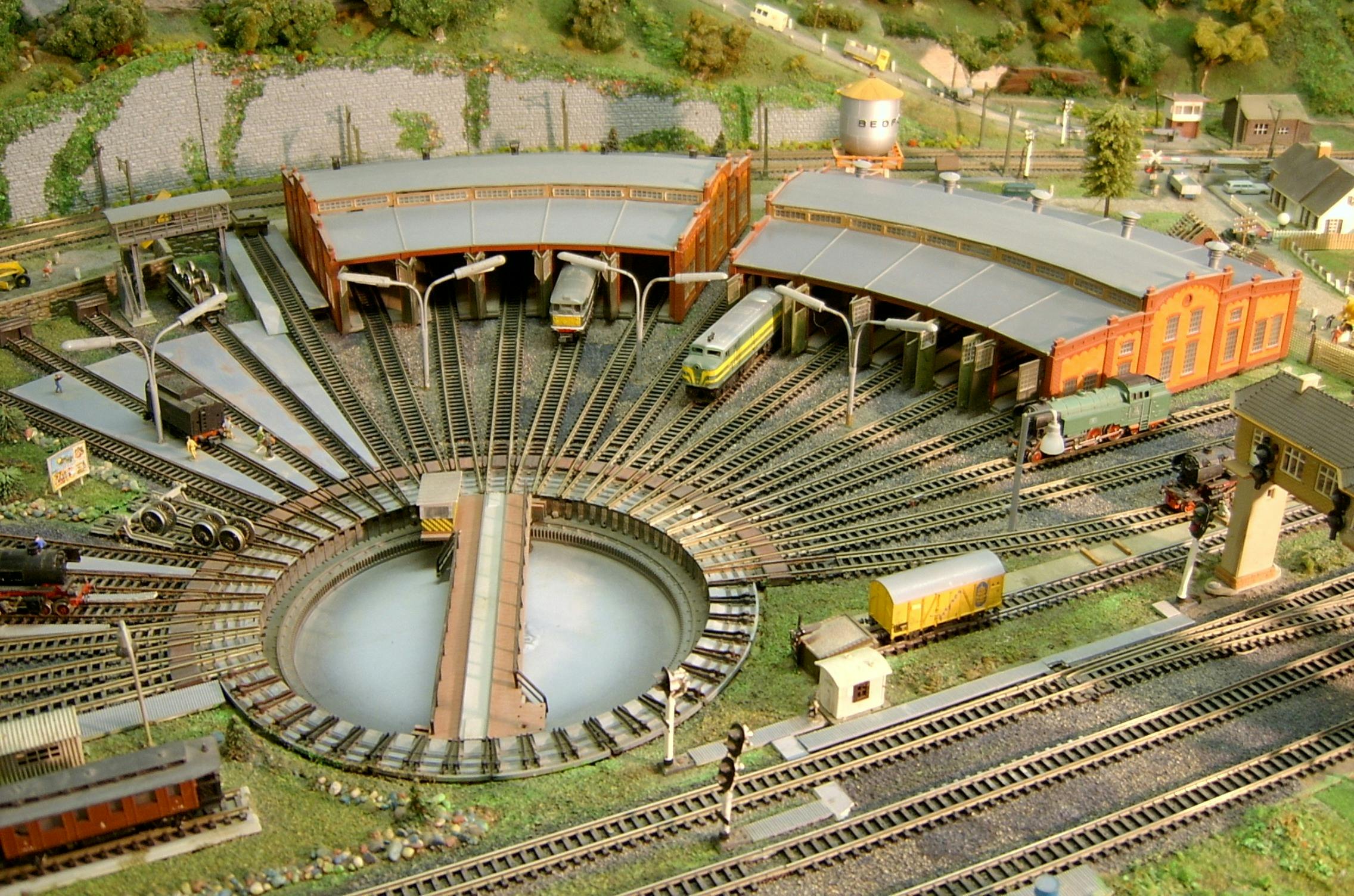 Roundhouse and Turntable