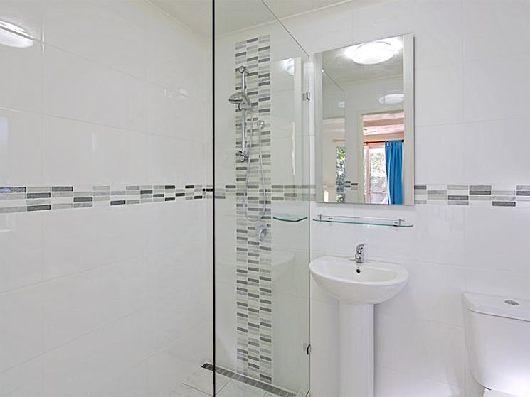 Clarkes Beach Villa - Byron Bay - Bathroom