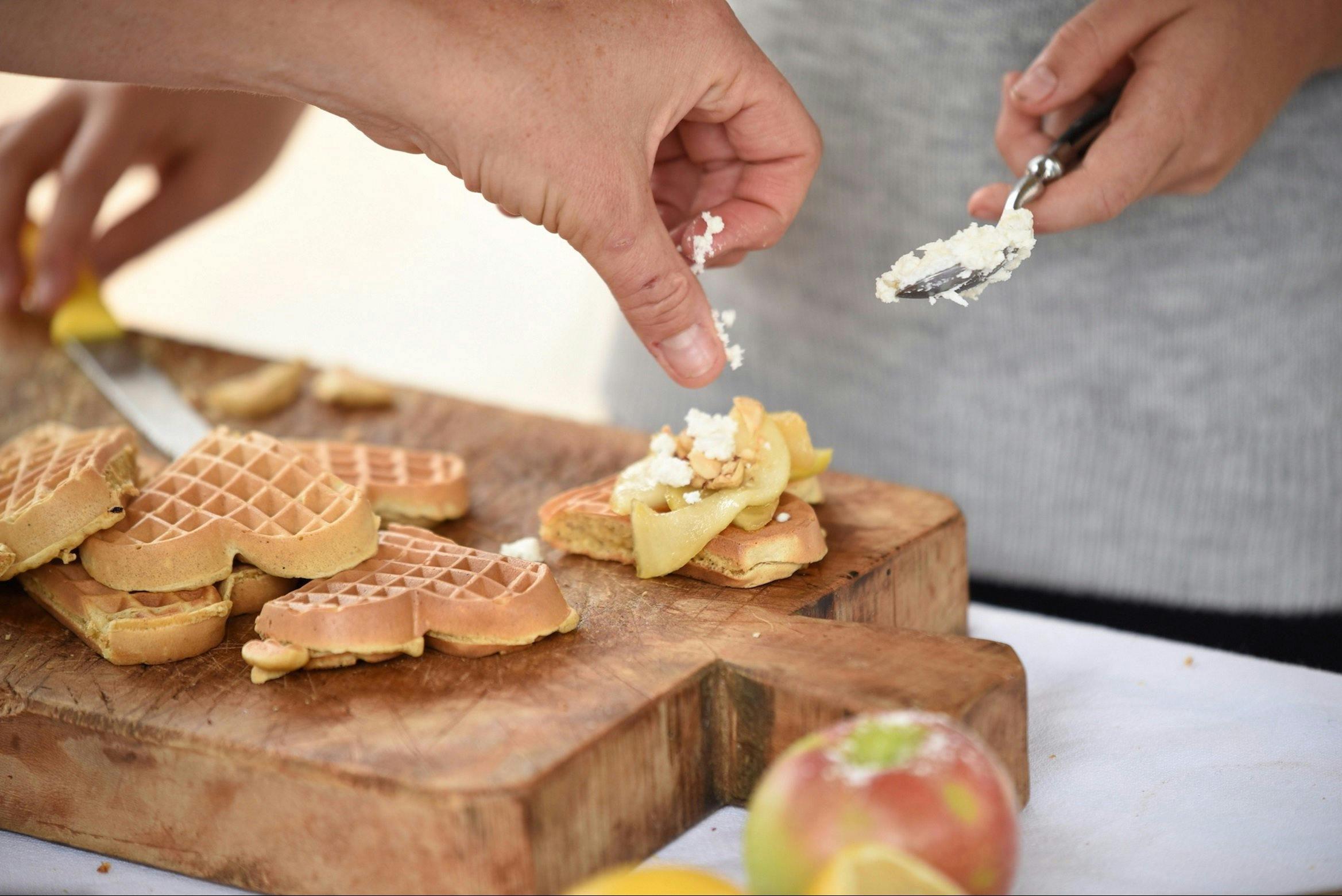 Orange Farmers Market NSW Holidays & Things to Do