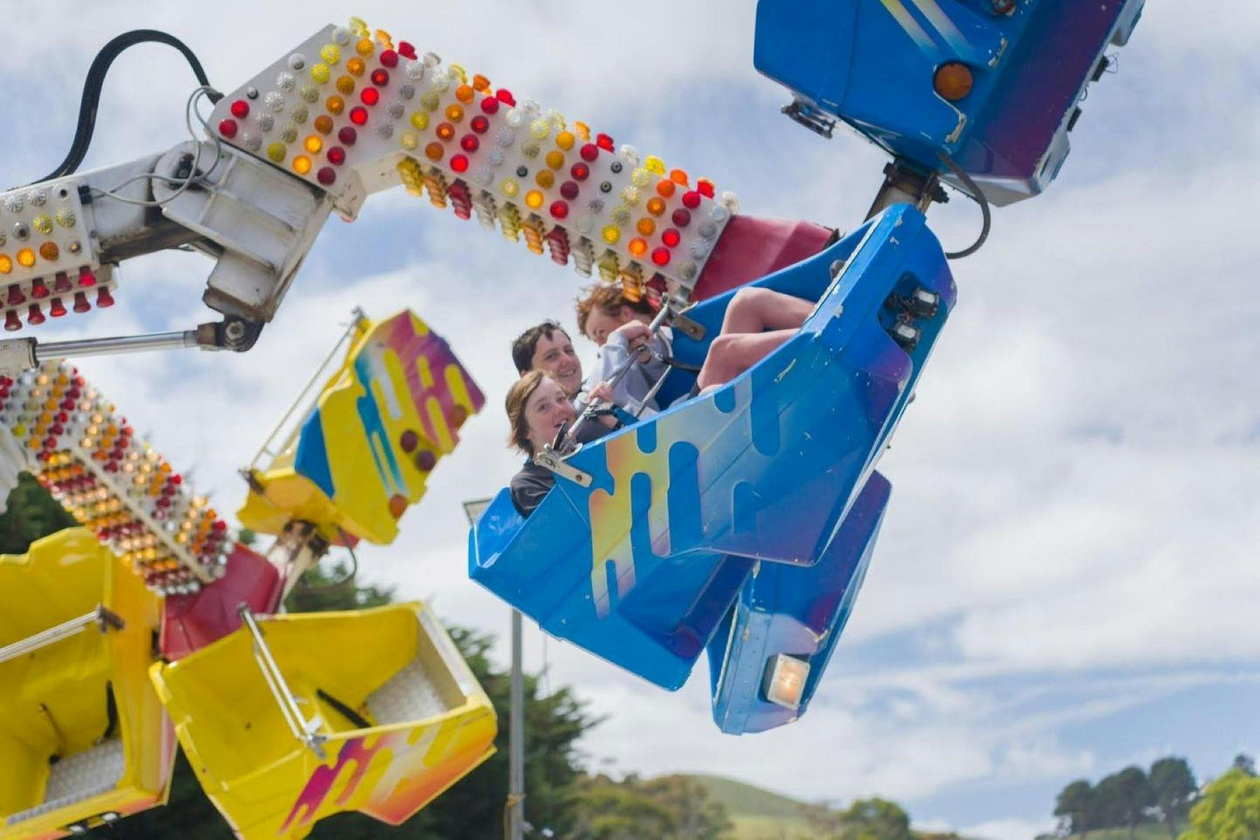 Show rides