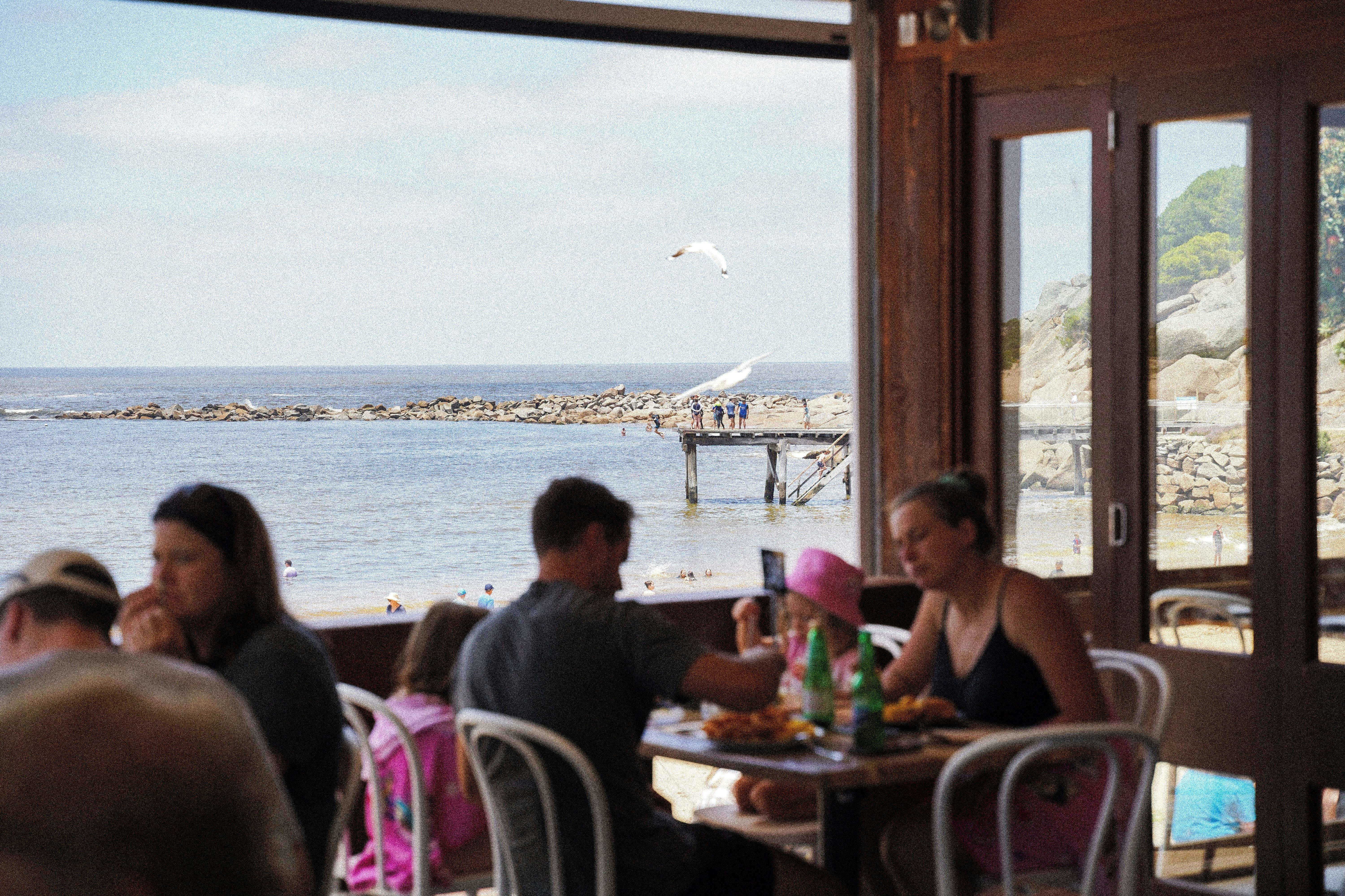 Flying Fish Kiosk Deck