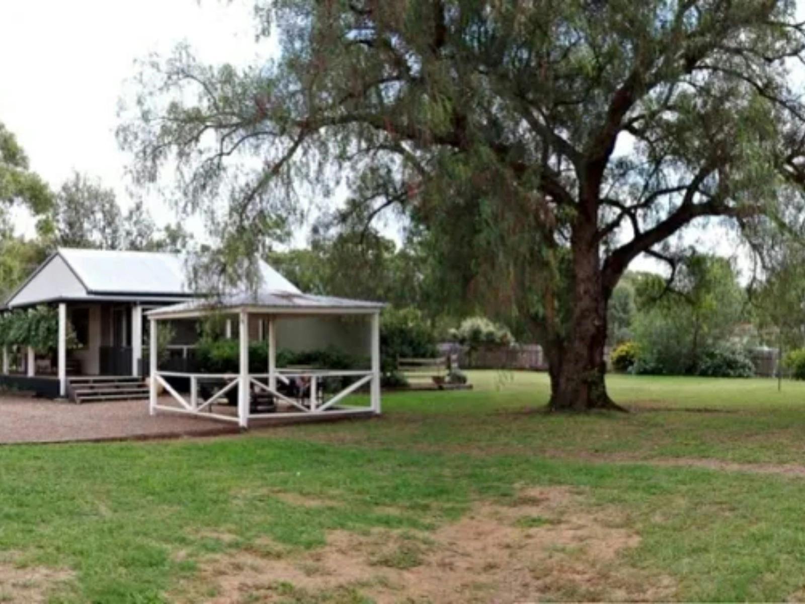 outdoor gazebo & spa