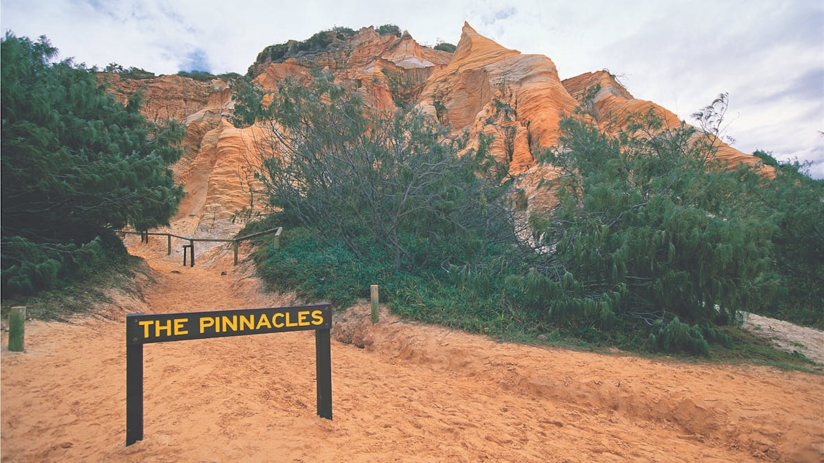 The Pinnacles - Cathedrals Fraser Island