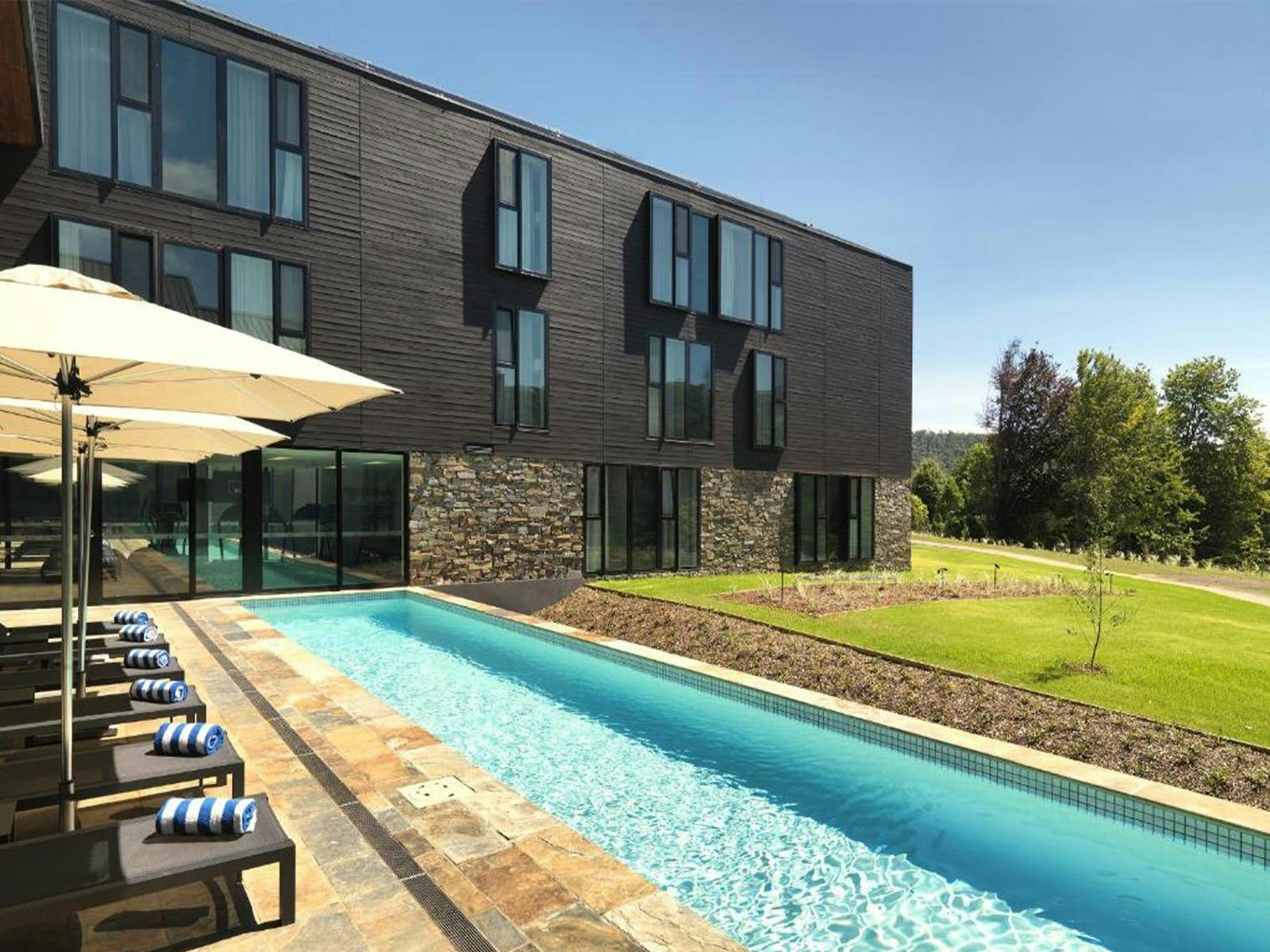 Family and Co – 50% off the second room