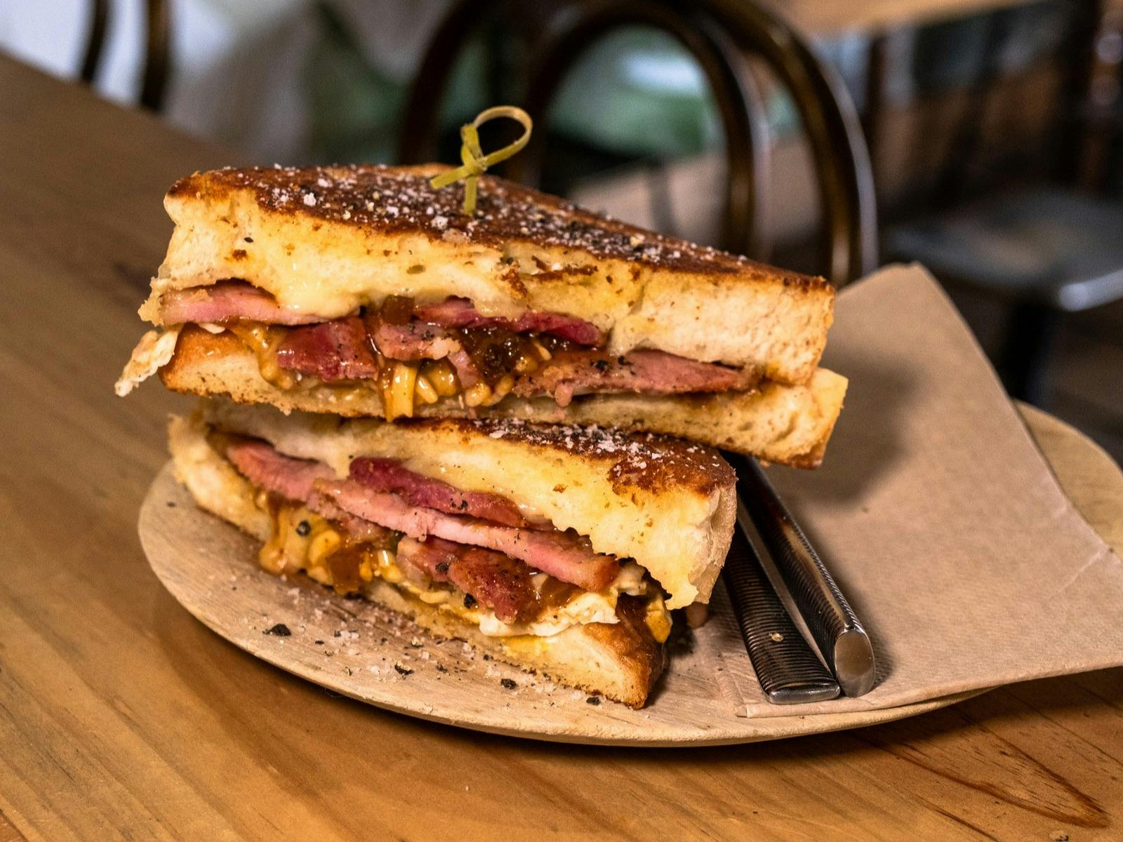 Toasted sandwich
