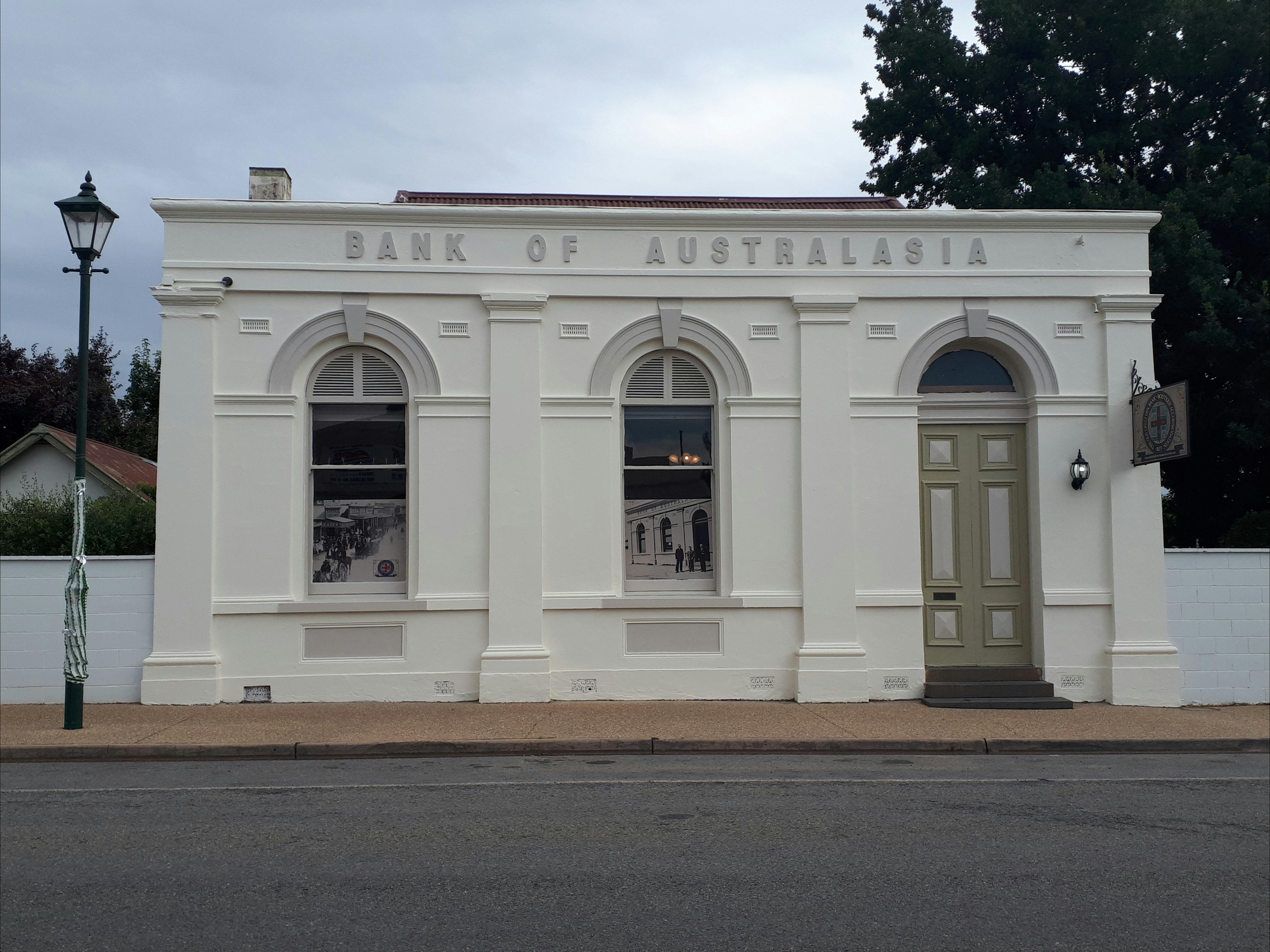 The Old Chiltern Bank - Bed and Breakfast