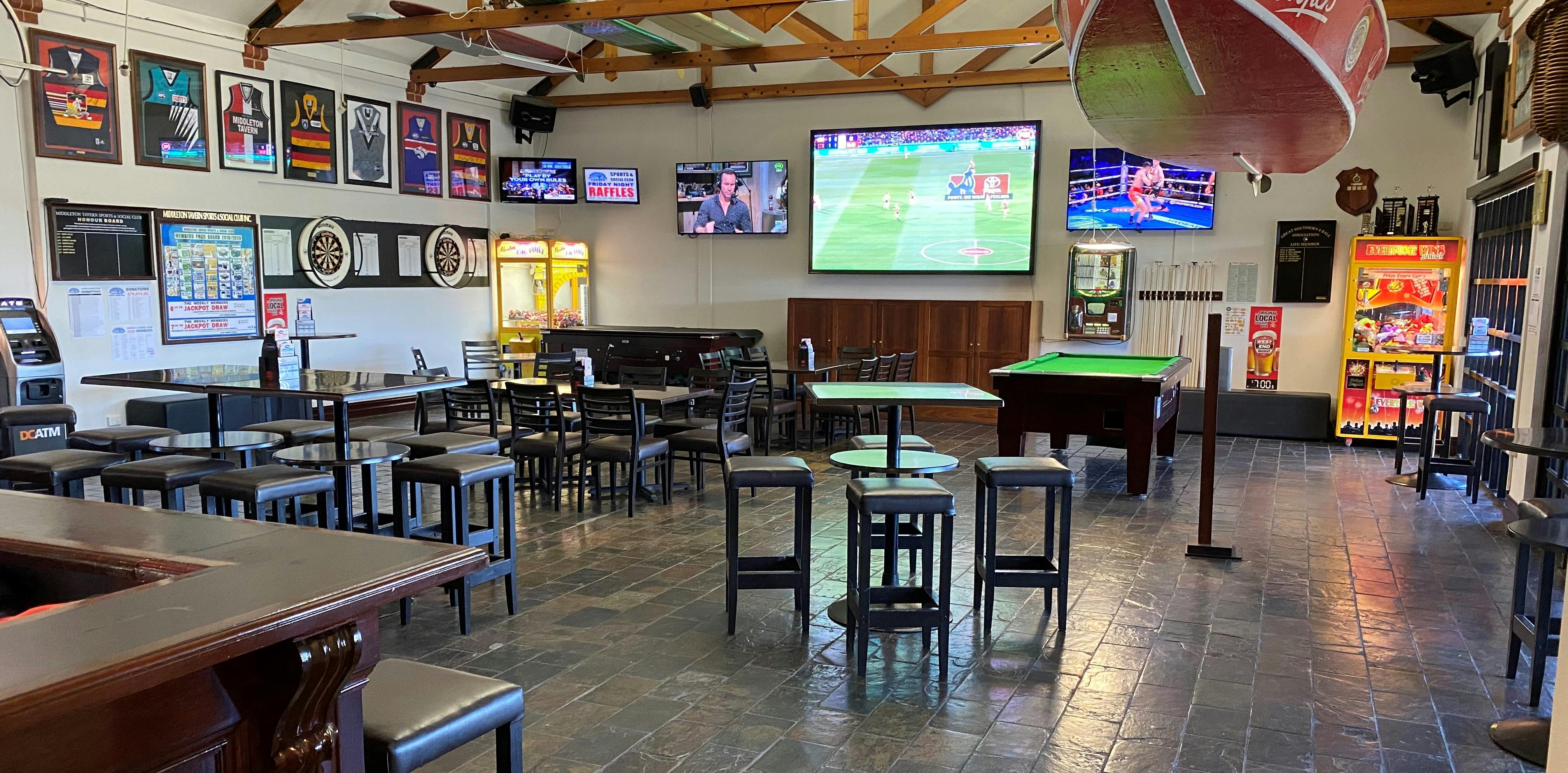 Middleton Tavern Sports Bat