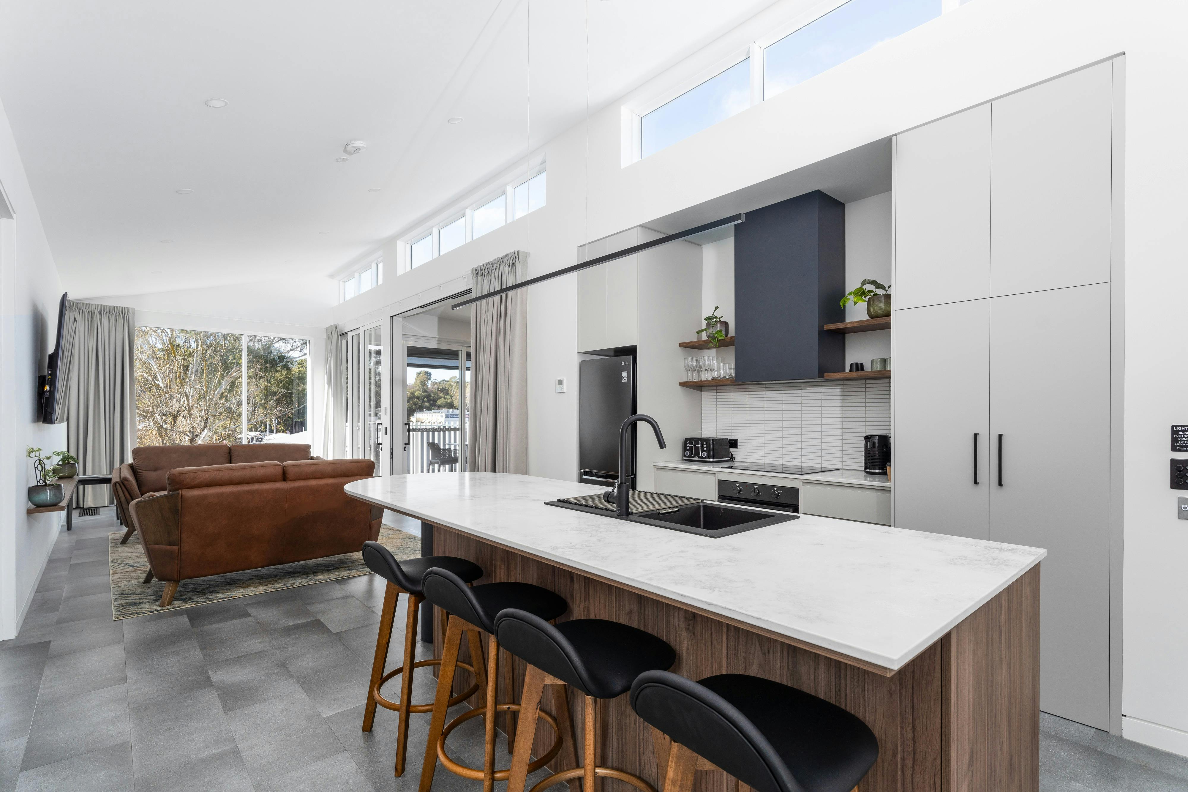 2 Bedroom Deluxe Apartment