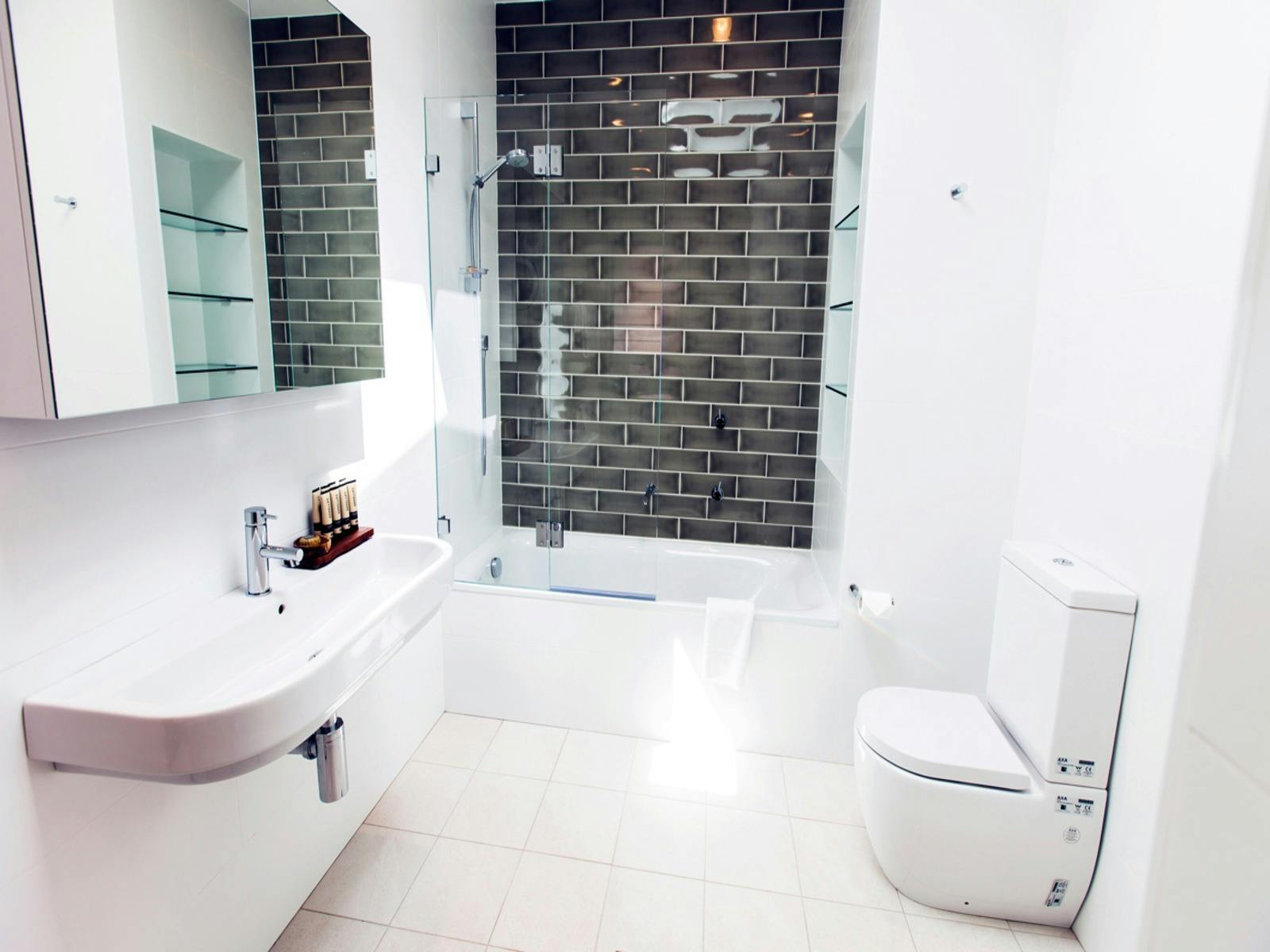 鸚鵡島花園江景公寓