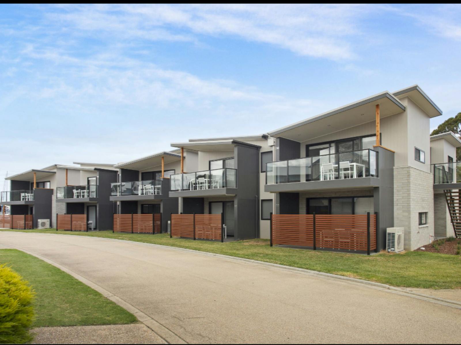 Resort entrance view captains cove luxury apartments