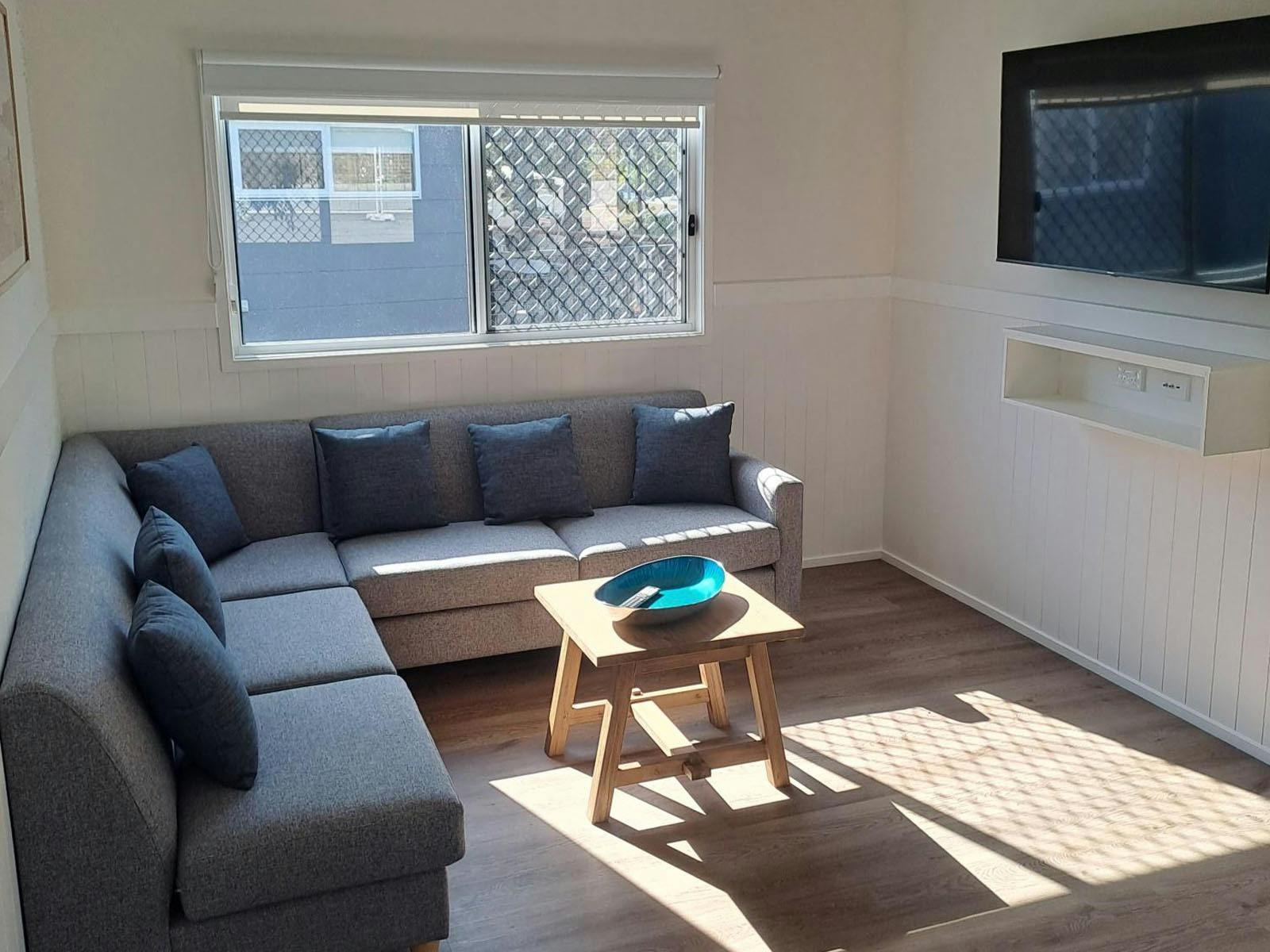 Seabreeze accessible - living Seabreeze accessible - living