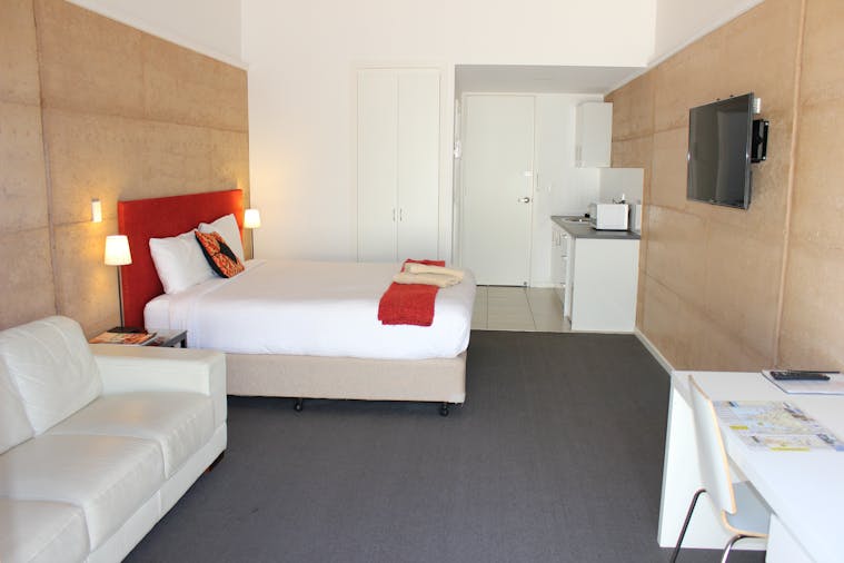 King Bed Deluxe Room