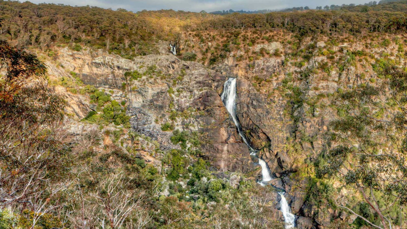 Tia Falls Lookout and Picnic Area