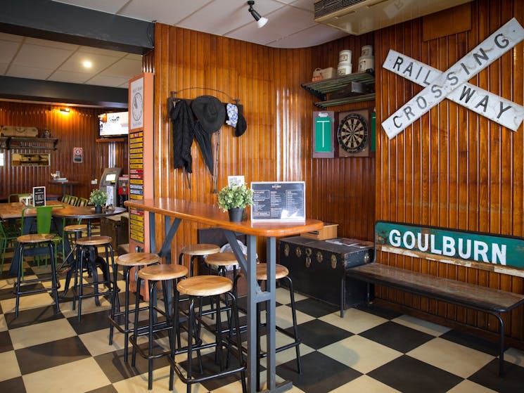 Southern-Railway-Hotel-Coolavin-pub-goulburn-accommodation-bar