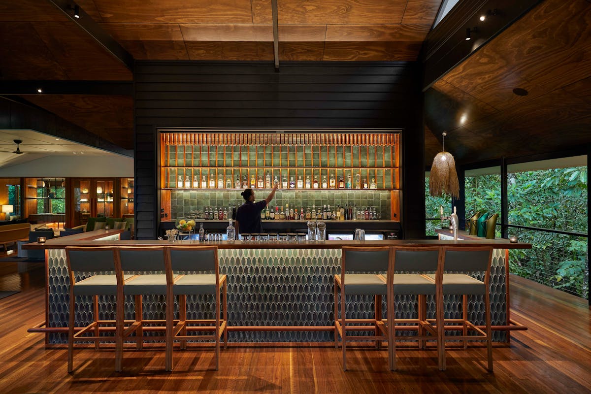 Treehouse Restaurant and Bar