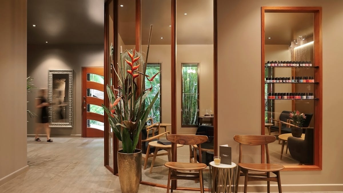 inside ikatan spa Noosa reception