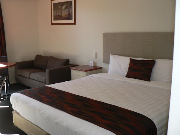 Stay Visit Wagga Wagga