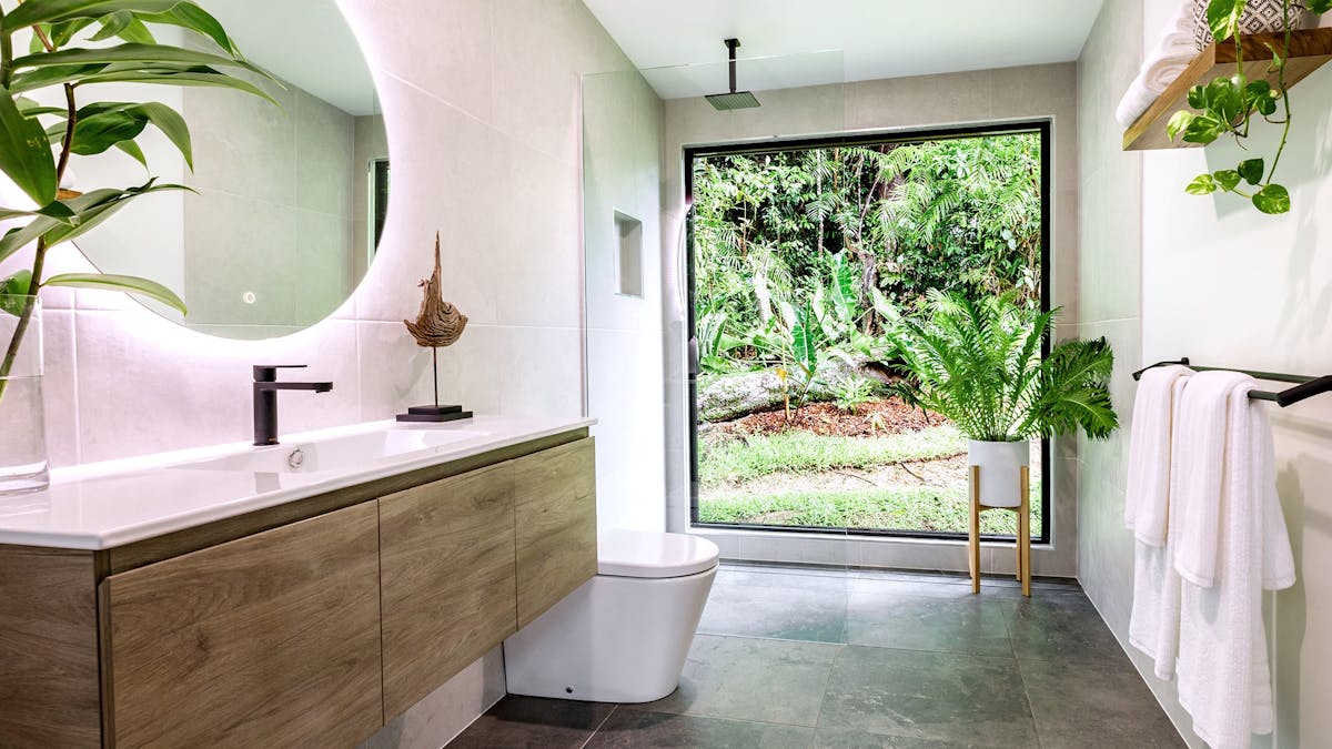 Spring Haven Kuranda bathroom with view
