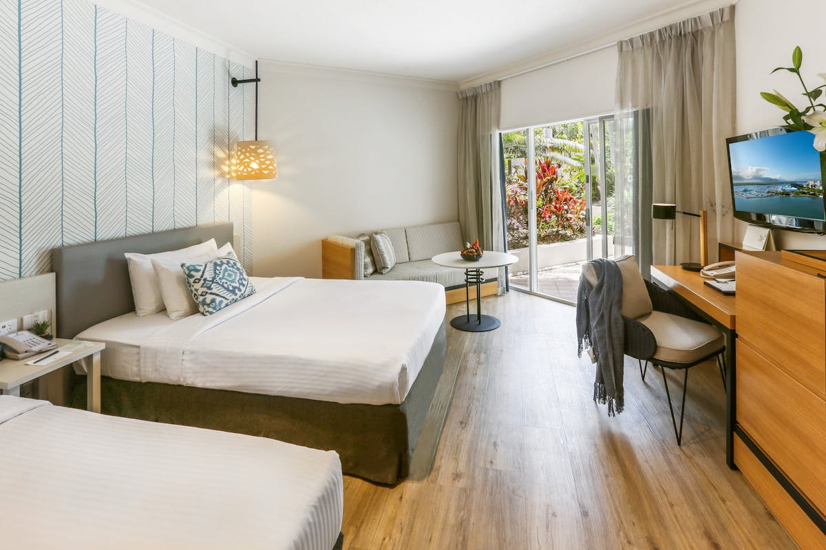 Deluxe Twin Garden View Room