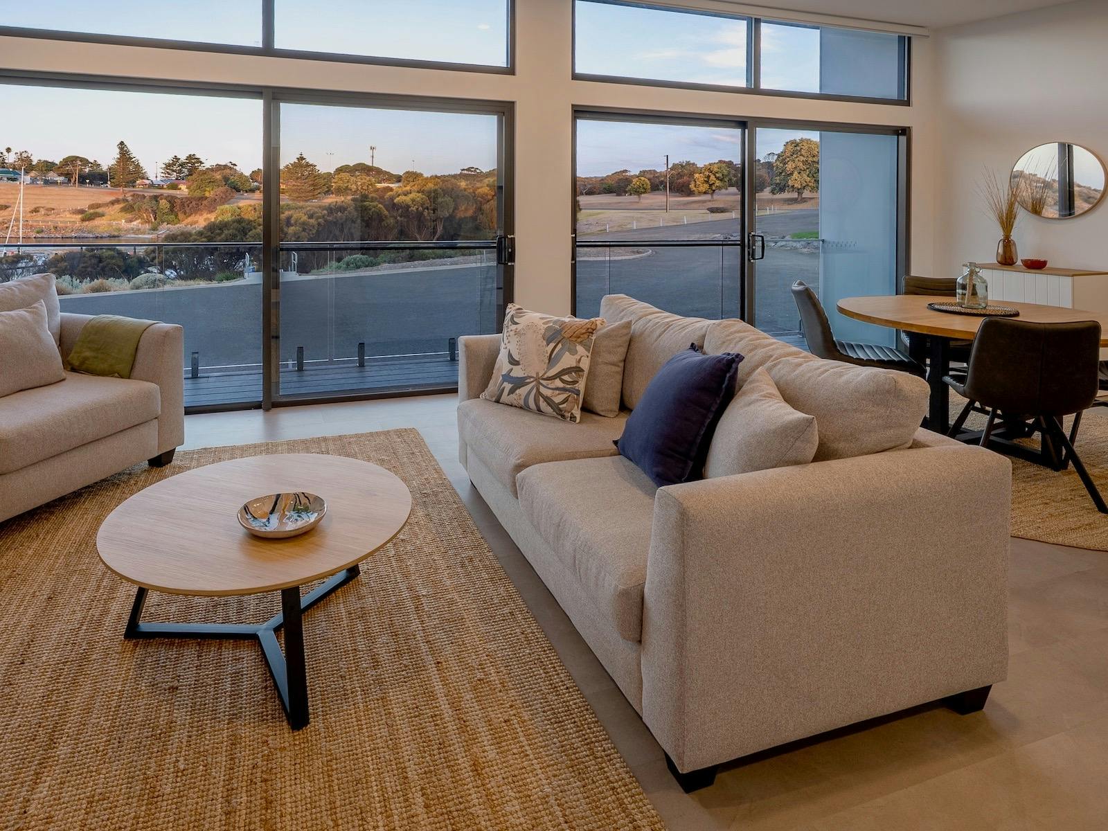 Apartment 3 - The YC Lily May