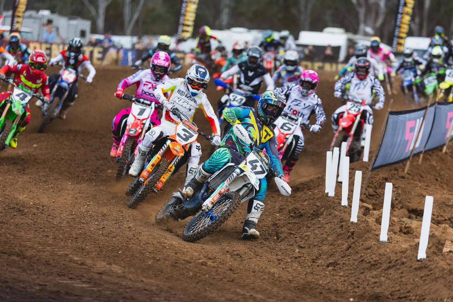 The MX1 Pack Flies Around a corner