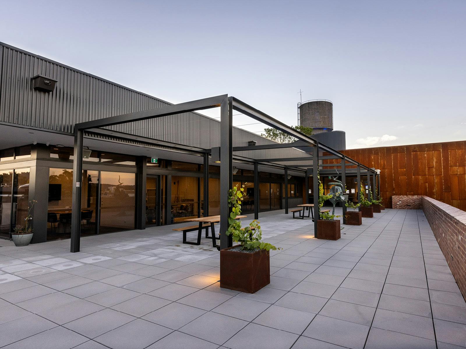 Hypen - Sculpture Terrace