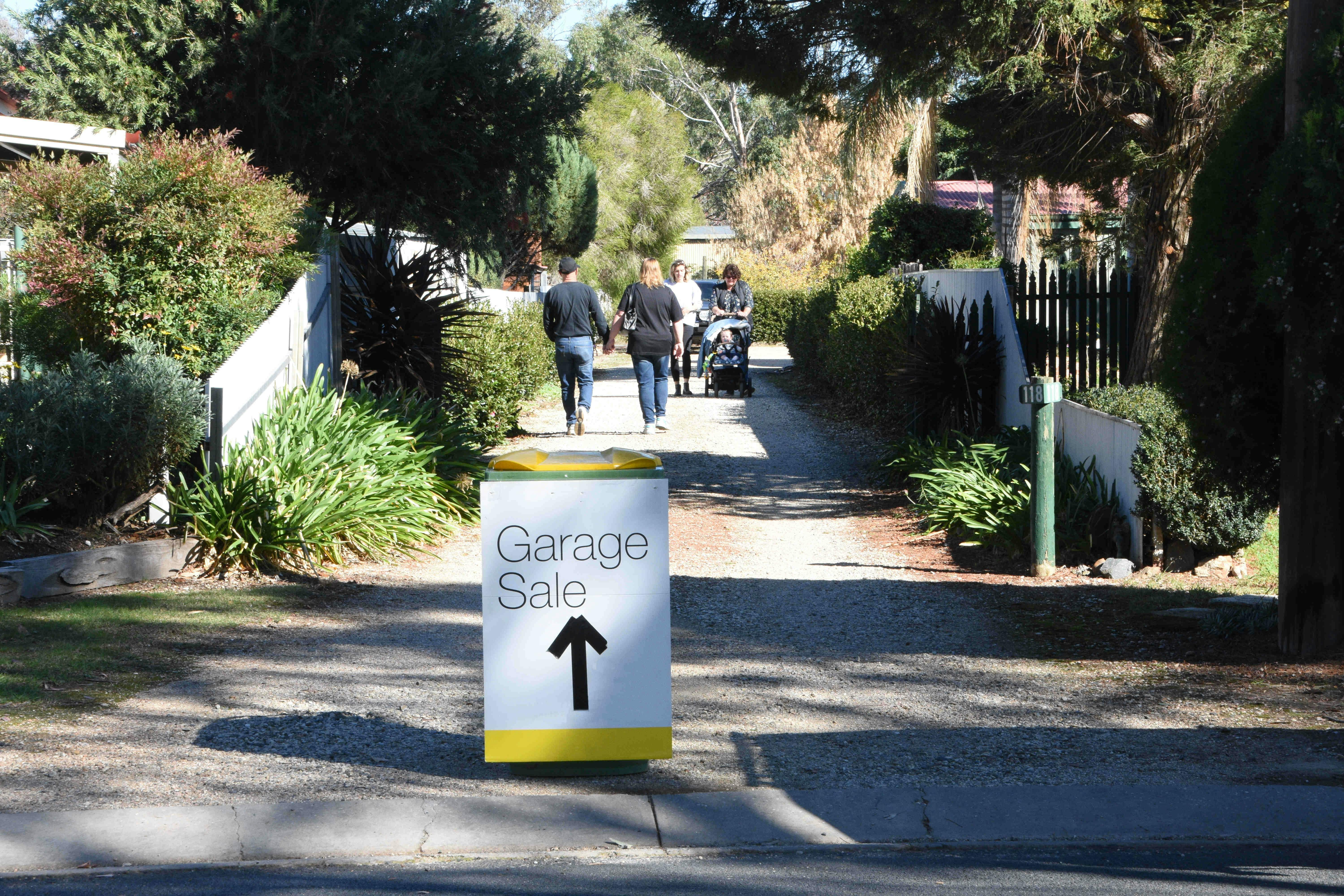 Jindera Community Garage Sale