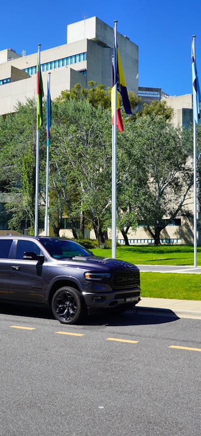 Canberra Sightseeing Gourme Tour Luxury Gourmet Tour High Court of Australia