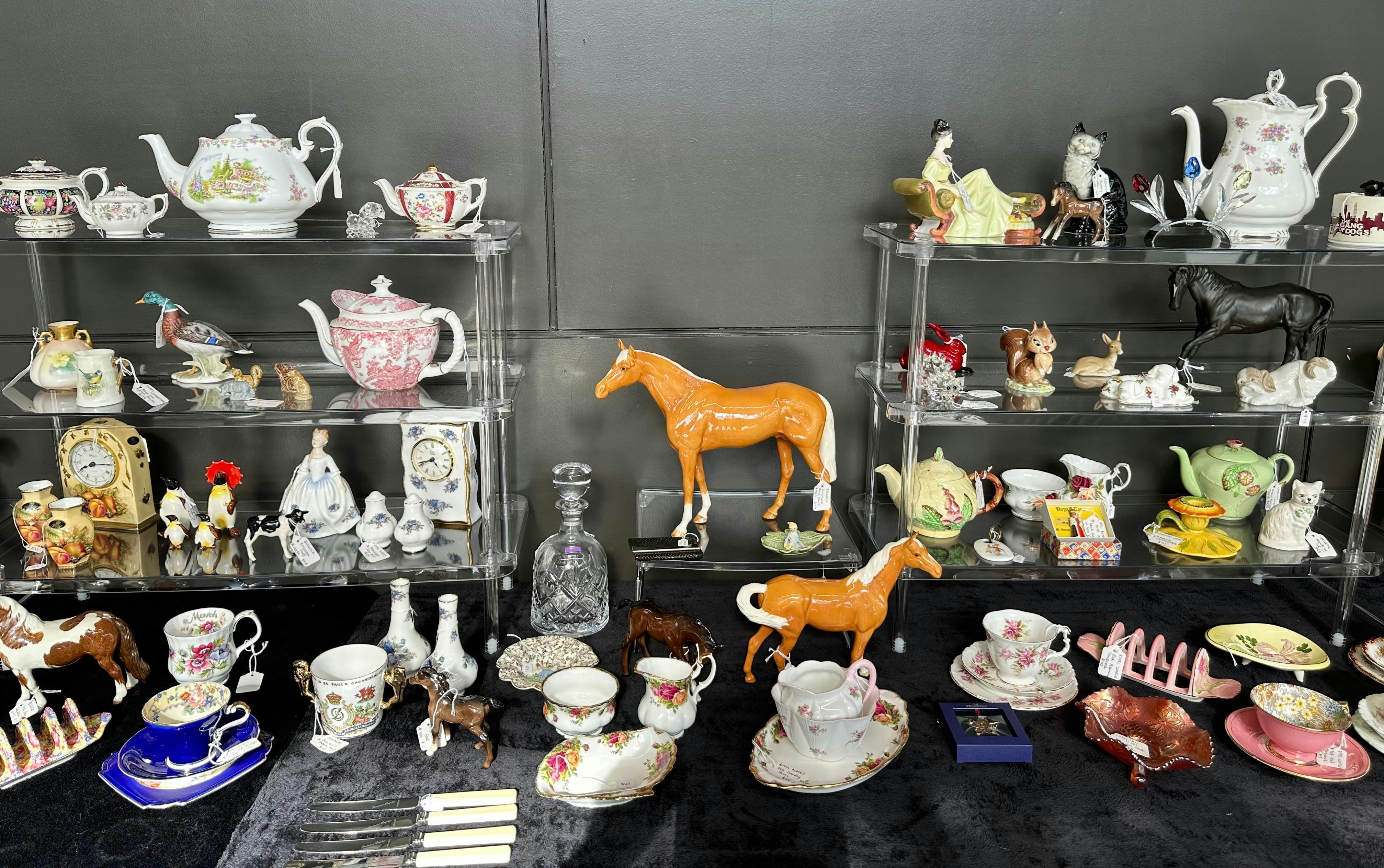 Samford Collectormania - Easter Antique, Collectable & Record Fair