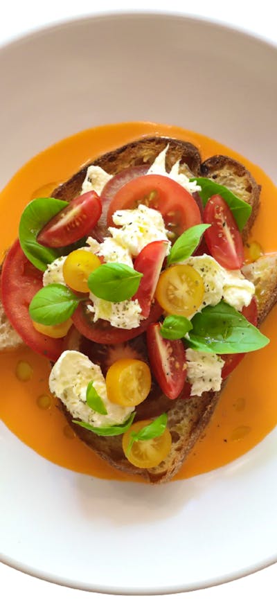 Tomato & bocconcini toast