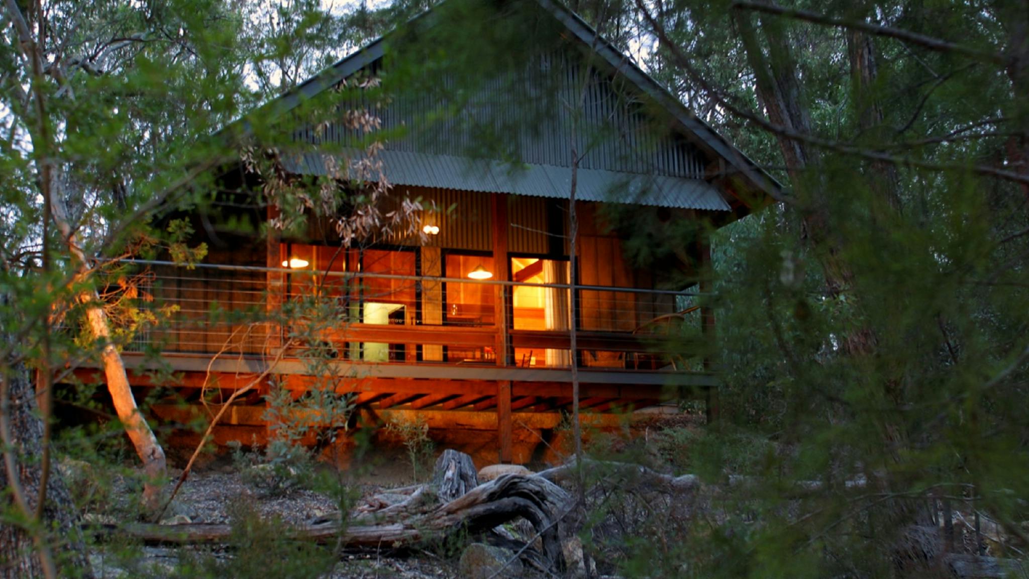 Stay in Mountain Eco Chalet at Girraween Environmental Lodge, Granite Belt, South East Queensland Stay in Mountain Eco Chalet at Girraween Environmental Lodge, Granite Belt, South East Queensland