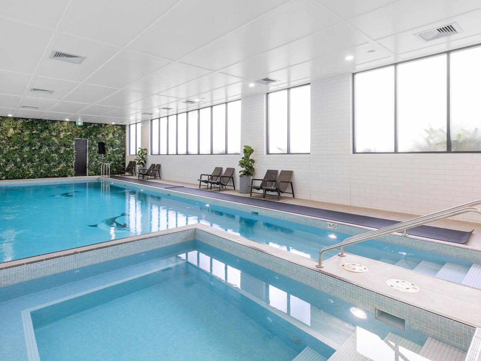 Sydney Airport  - Pool