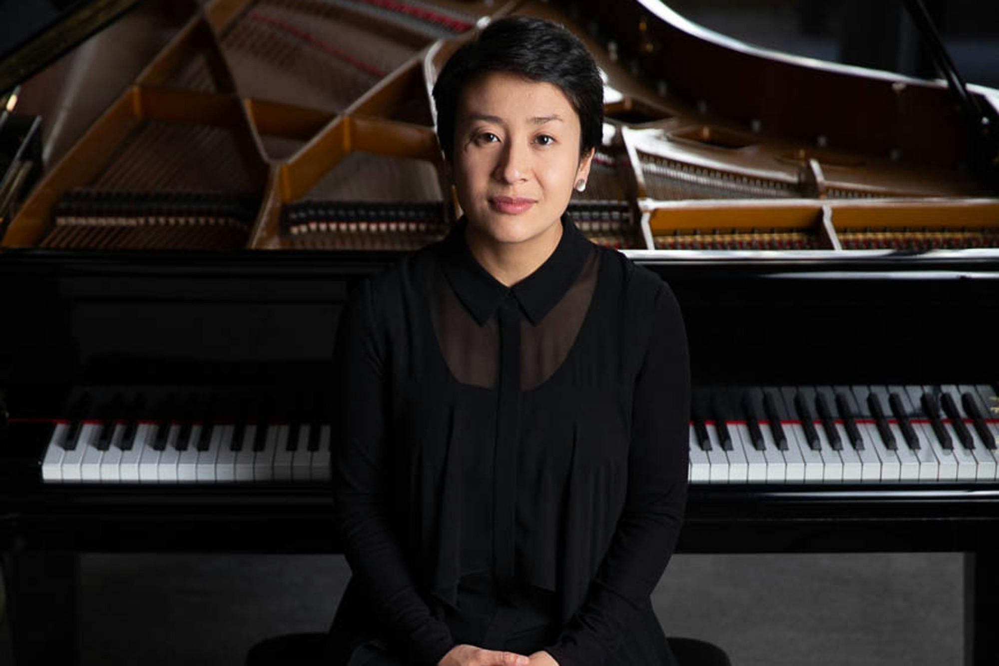 Aura Go | In Friendship and Memory