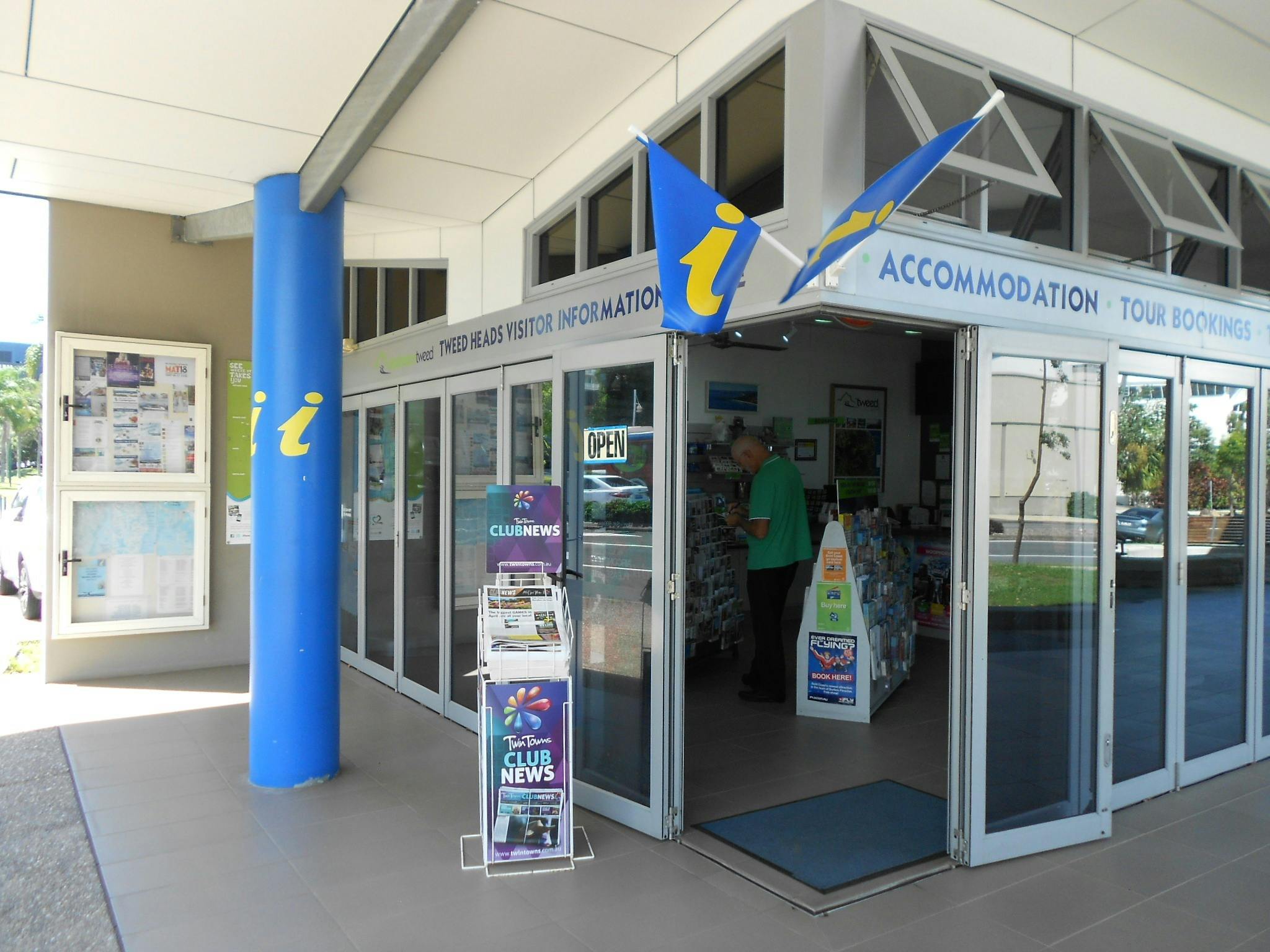 Tweed Heads Visitor Information Centre NSW Holidays &