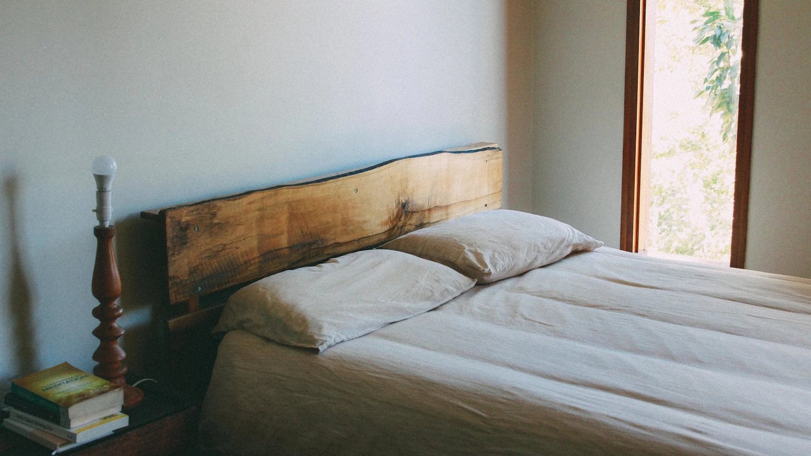 Huon Pine Room | Tranquil Point Homestead