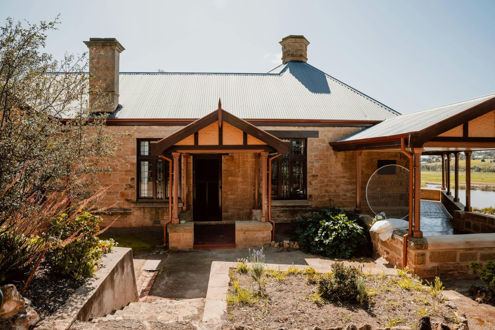 The Round House