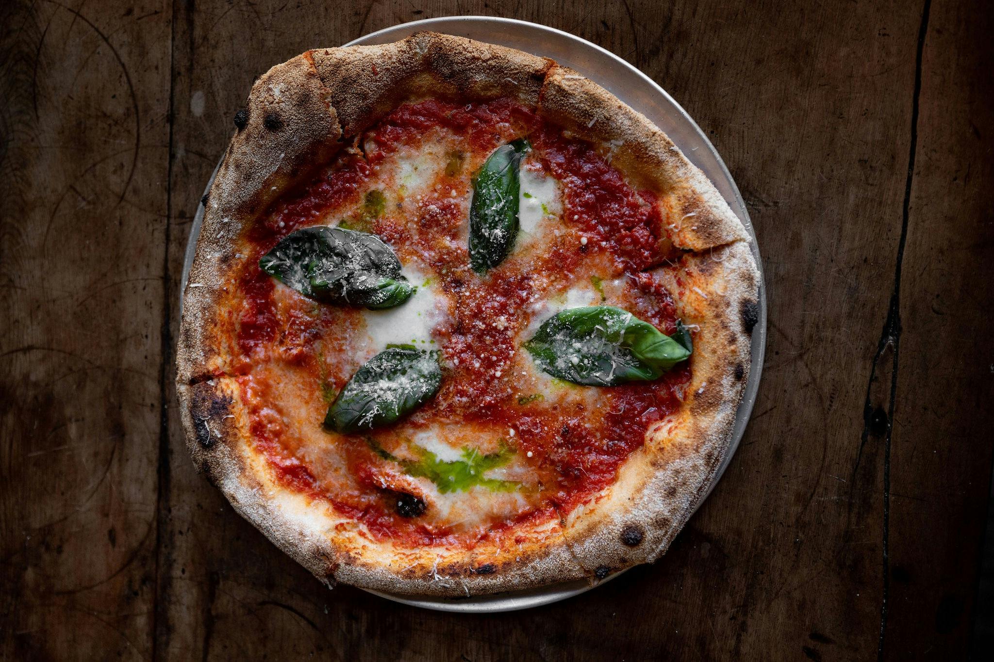 슬로우 퍼먼트 피자