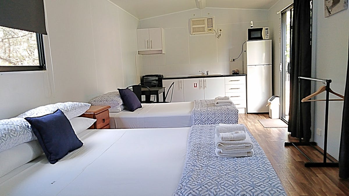 Clean, comfortable, modern cabins, with ensuite. Pet-friendly.