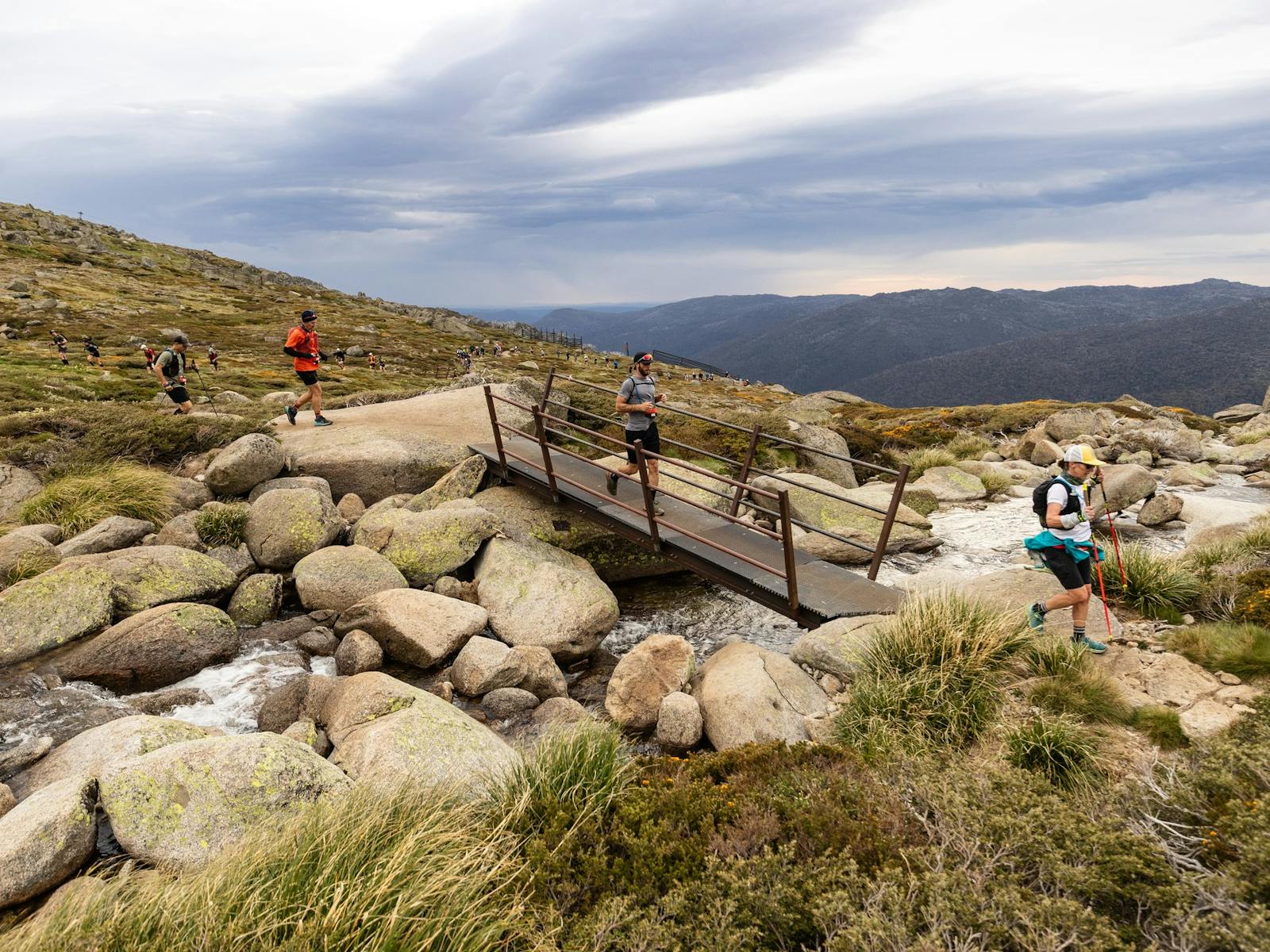 Runners on bridge