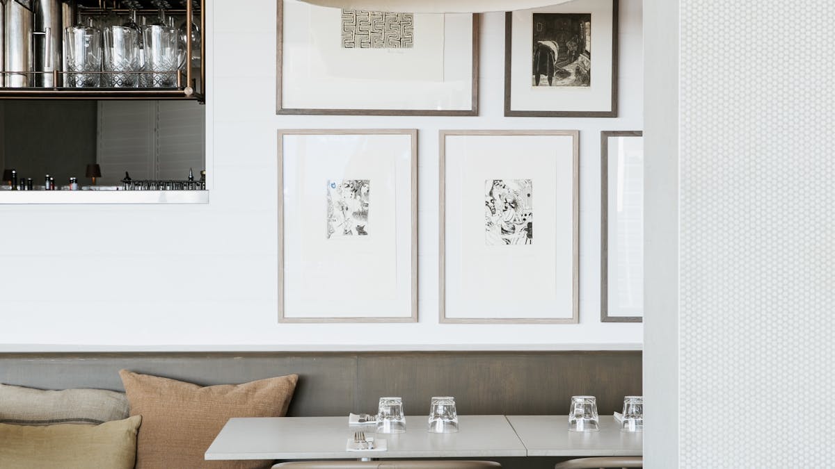 Interiors Bistro c