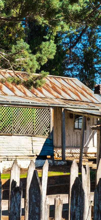 Photo of the exterior of Mugga-Mugga Cottage